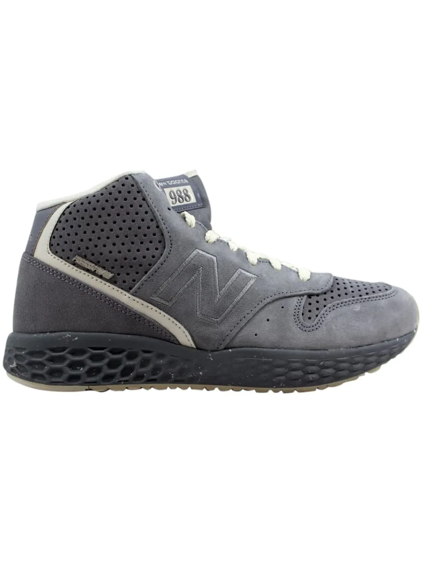 Мужские кроссовки беговые New Balance 988 Fresh Foam Mid — изображение 1 из 1, серый