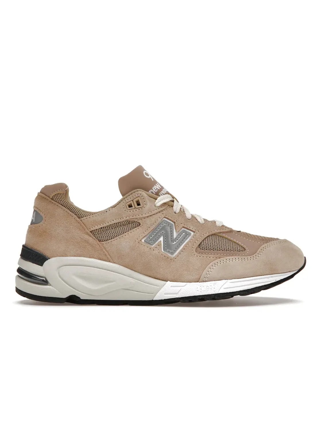 Мужские кроссовки Lifestyle New Balance 990v2 Kith Tannin — изображение 1 из 4, серебристый
