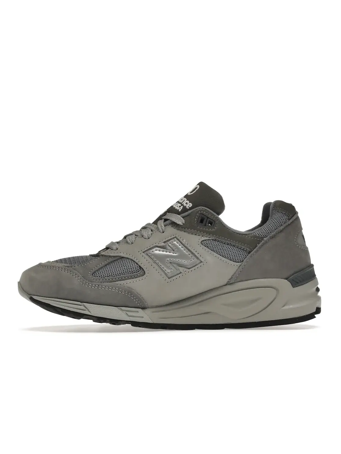 Мужские кроссовки lifestyle с замшевыми вставками New Balance 990v2 — изображение 3 из 4