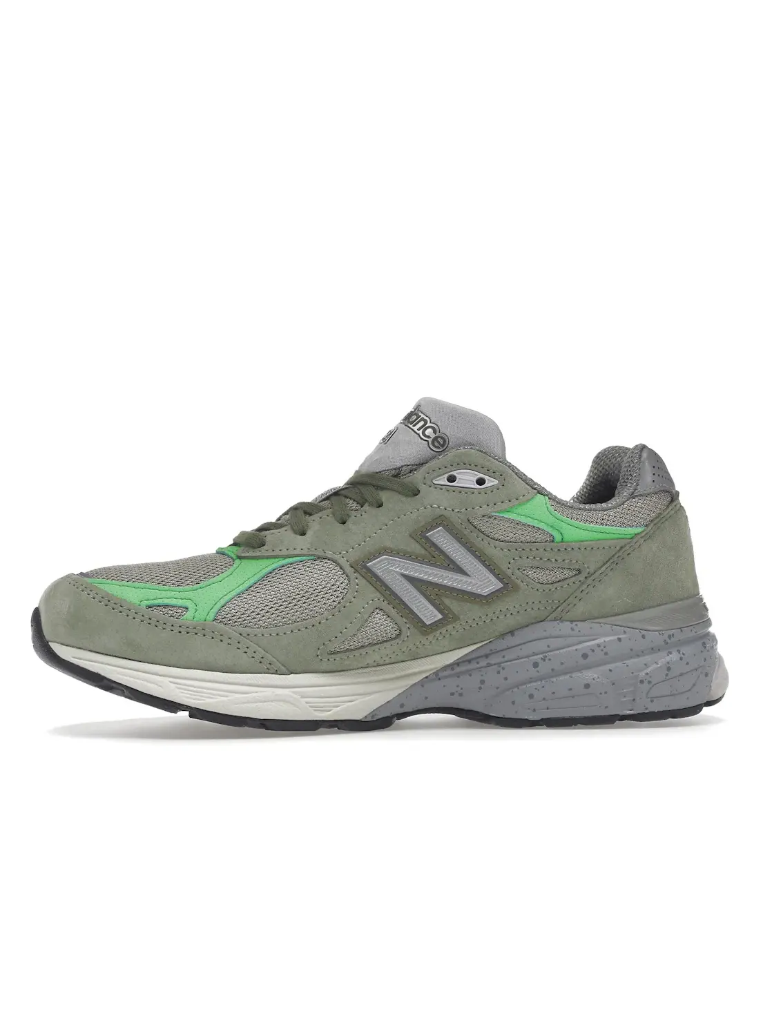 Мужские кроссовки Lifestyle New Balance 990v3 Patta Keep Your Family Close — изображение 3 из 4, оливковый/яркий зеленый