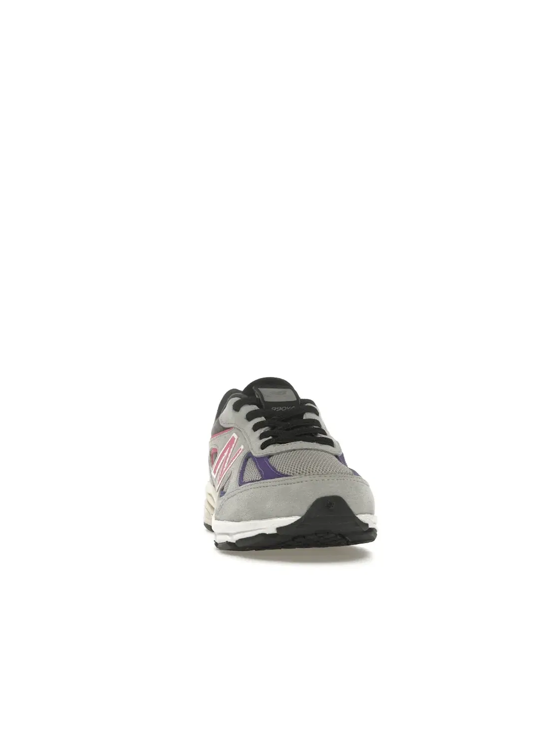 Детские кроссовки Lifestyle с замшевыми вставками New Balance 990v4 — изображение 2 из 4, серый/розовый