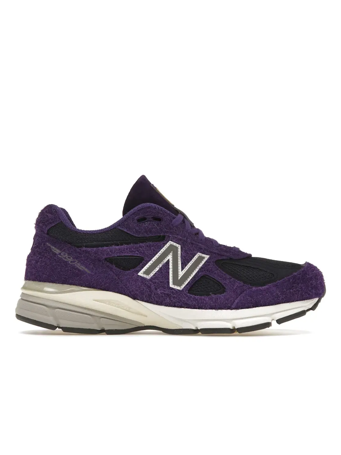 Мужские кроссовки Lifestyle с коллаборацией Teddy Santis New Balance 990v4 — изображение 1 из 4, фиолетовый/белый/черный