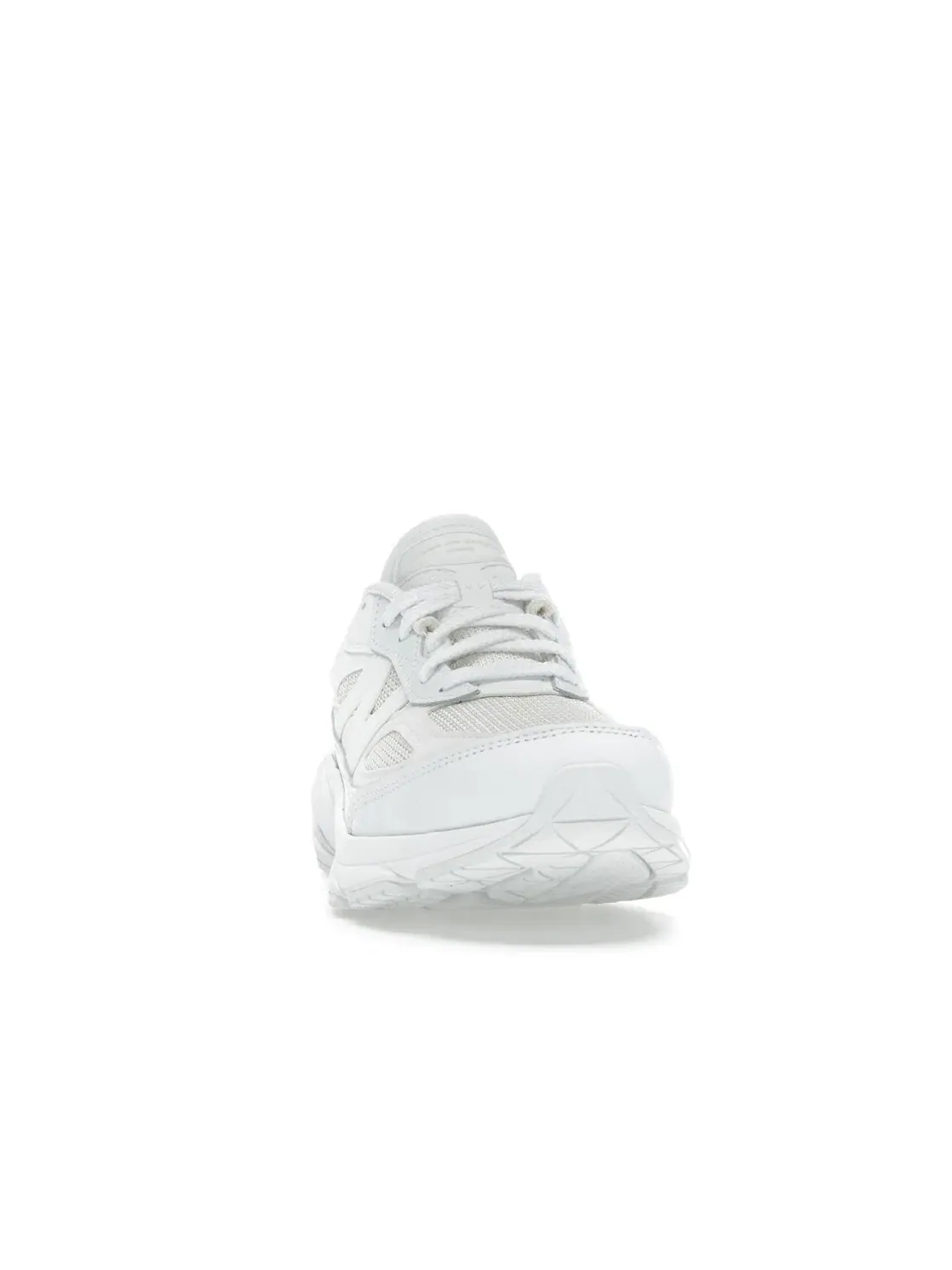 Мужские кроссовки Lifestyle New Balance 990v6 — изображение 2 из 4, белый/белый