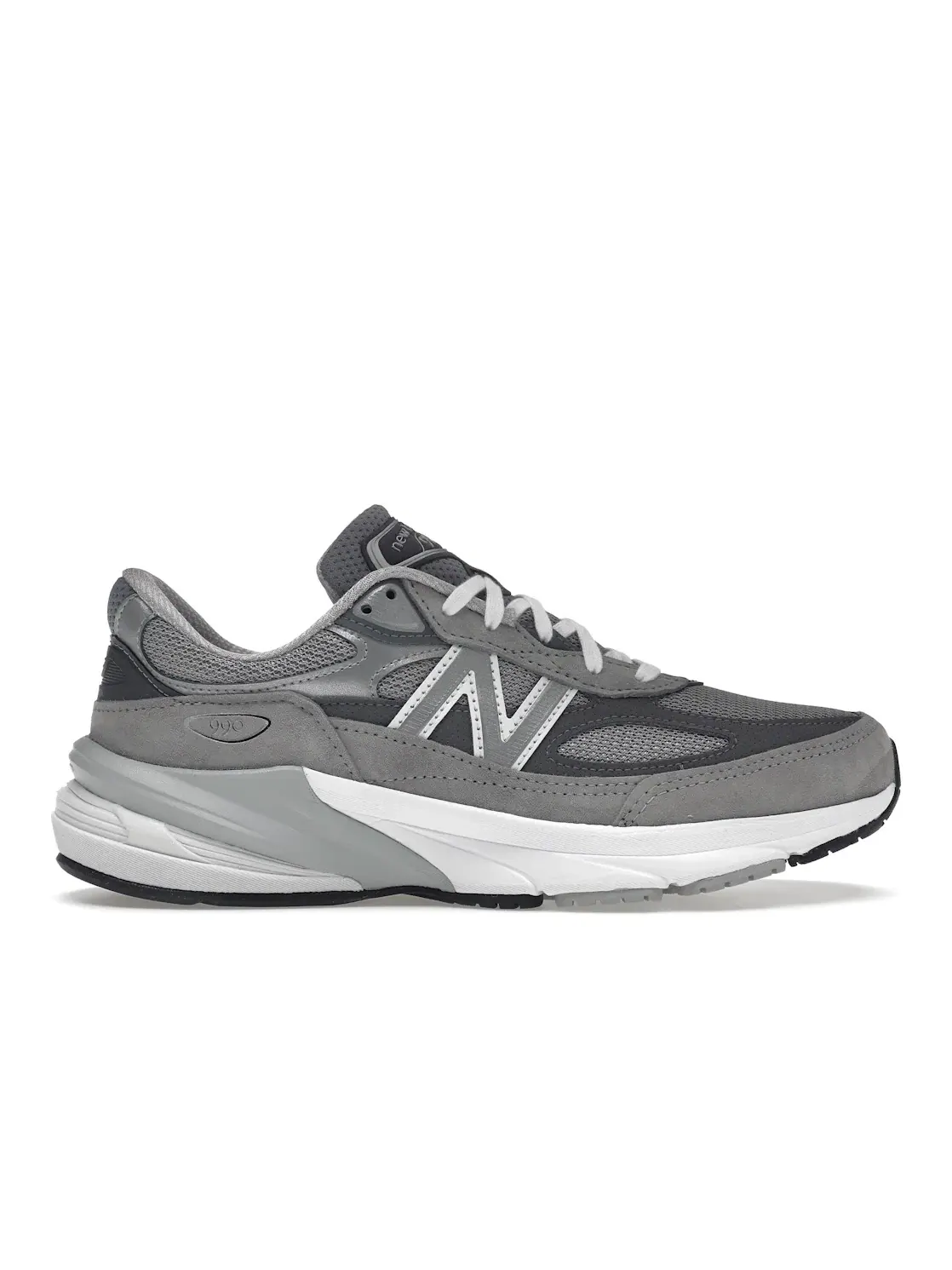 Женские кроссовки Lifestyle New Balance 990v6 — изображение 1 из 4, серый