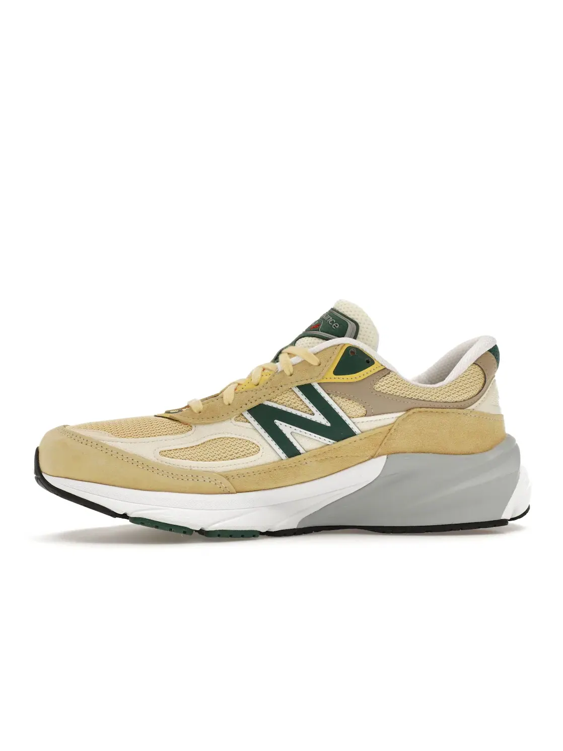 Мужские кроссовки с сетчатым верхом New Balance 990v6 — изображение 3 из 4, зеленый