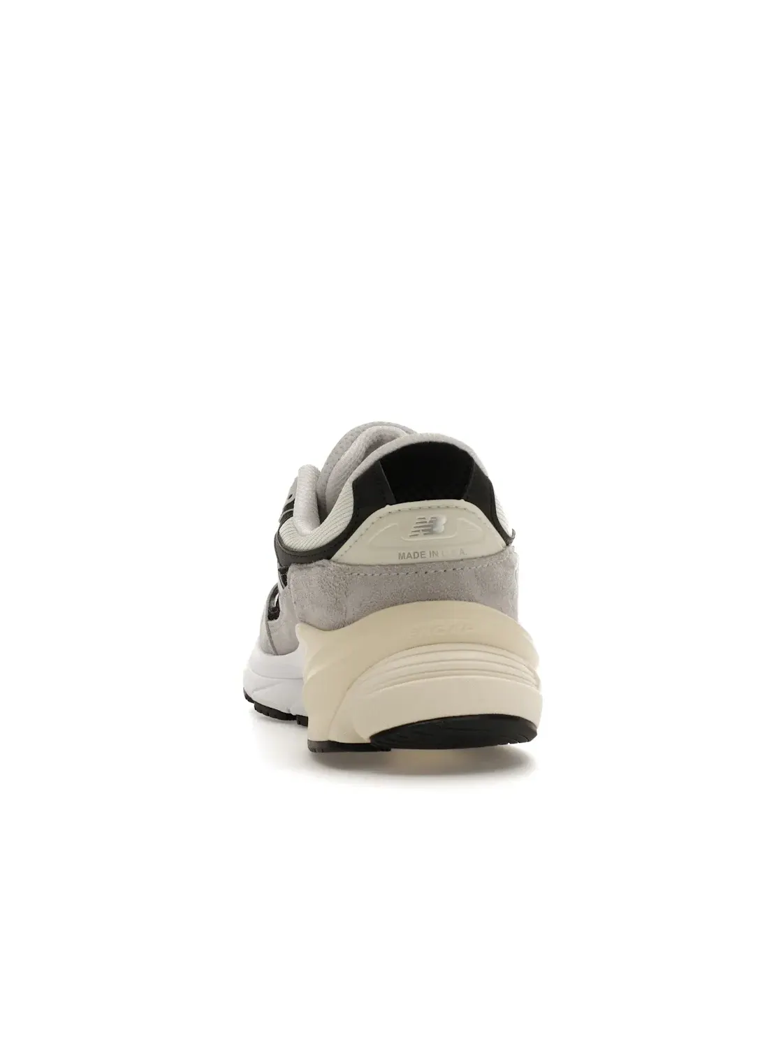 Мужские кроссовки Lifestyle с замшевым и сетчатым верхом New Balance 990v6 — изображение 4 из 4, серый/черный