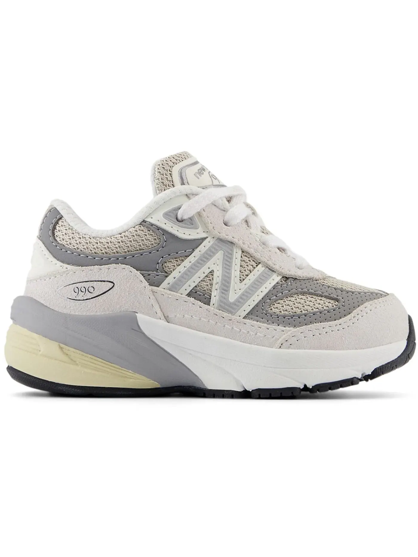 Детские кроссовки Lifestyle New Balance 990v6 — изображение 1 из 1, белый