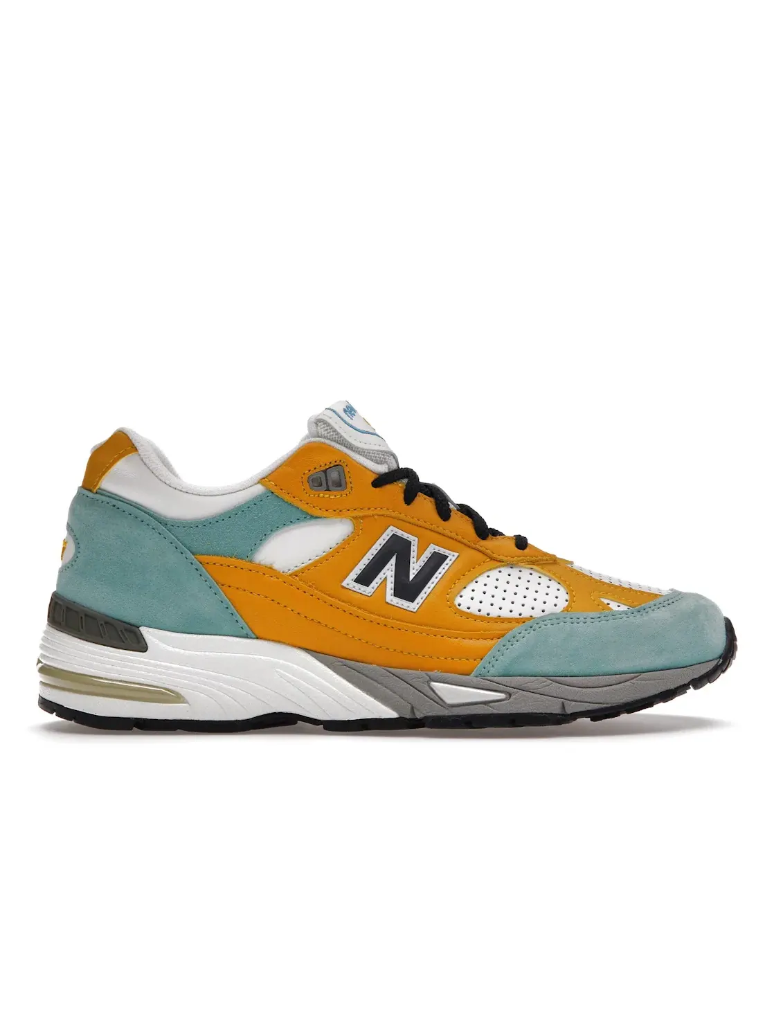 Мужские кроссовки Lifestyle New Balance 991 MiUK — изображение 1 из 4, желтый//белый/серый