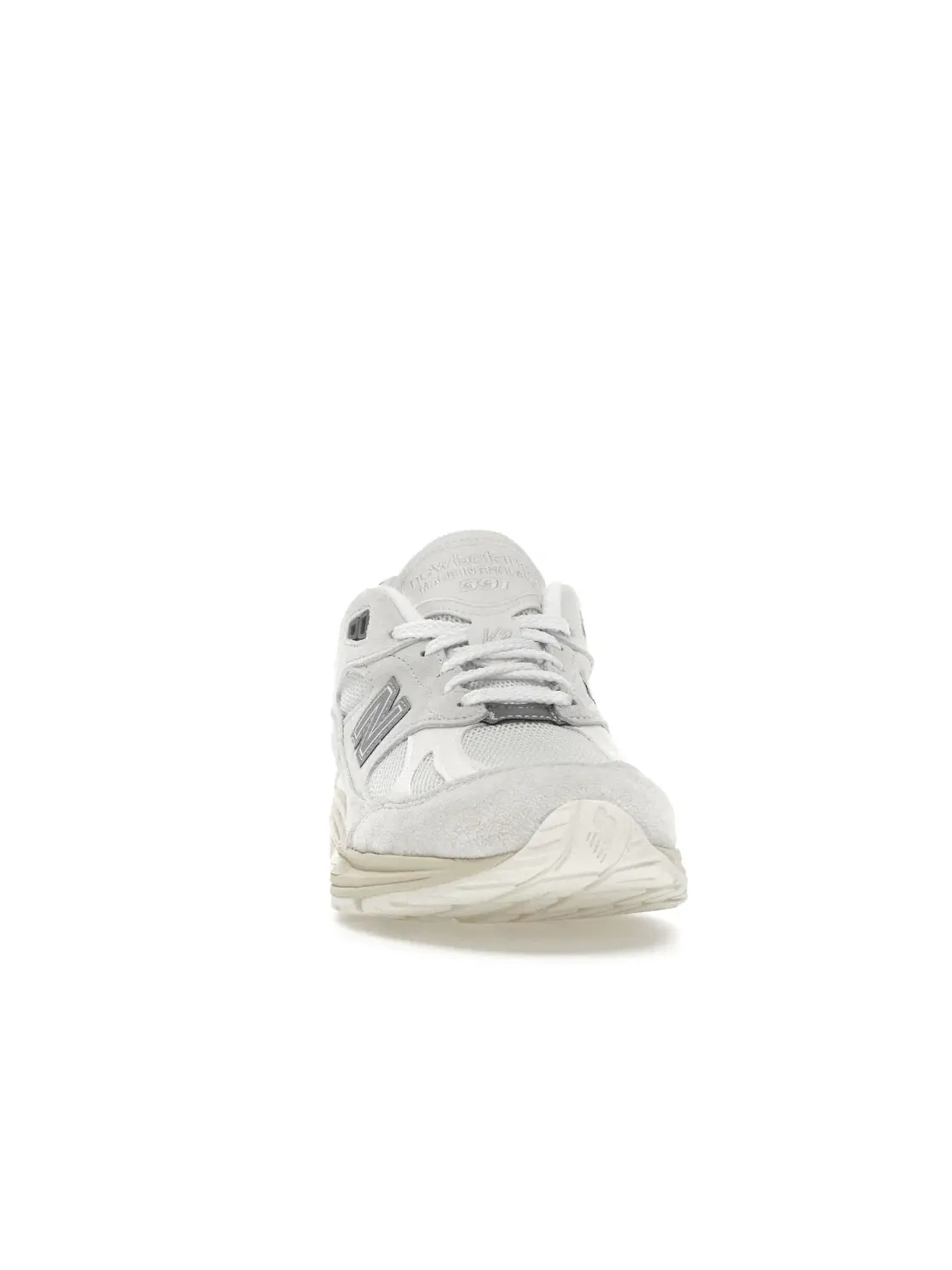 Мужские кроссовки Lifestyle New Balance 991v2 — изображение 2 из 4, белый