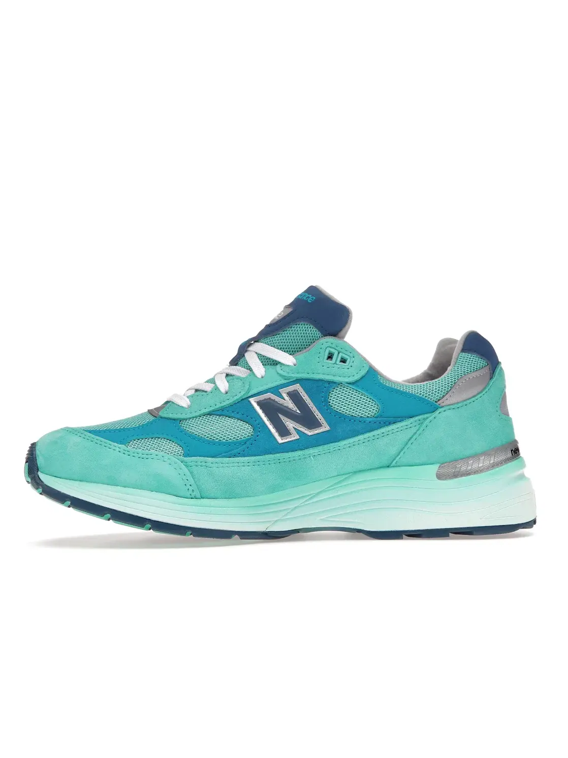 Мужские кроссовки Lifestyle с замшевыми вставками New Balance 992 — изображение 3 из 4