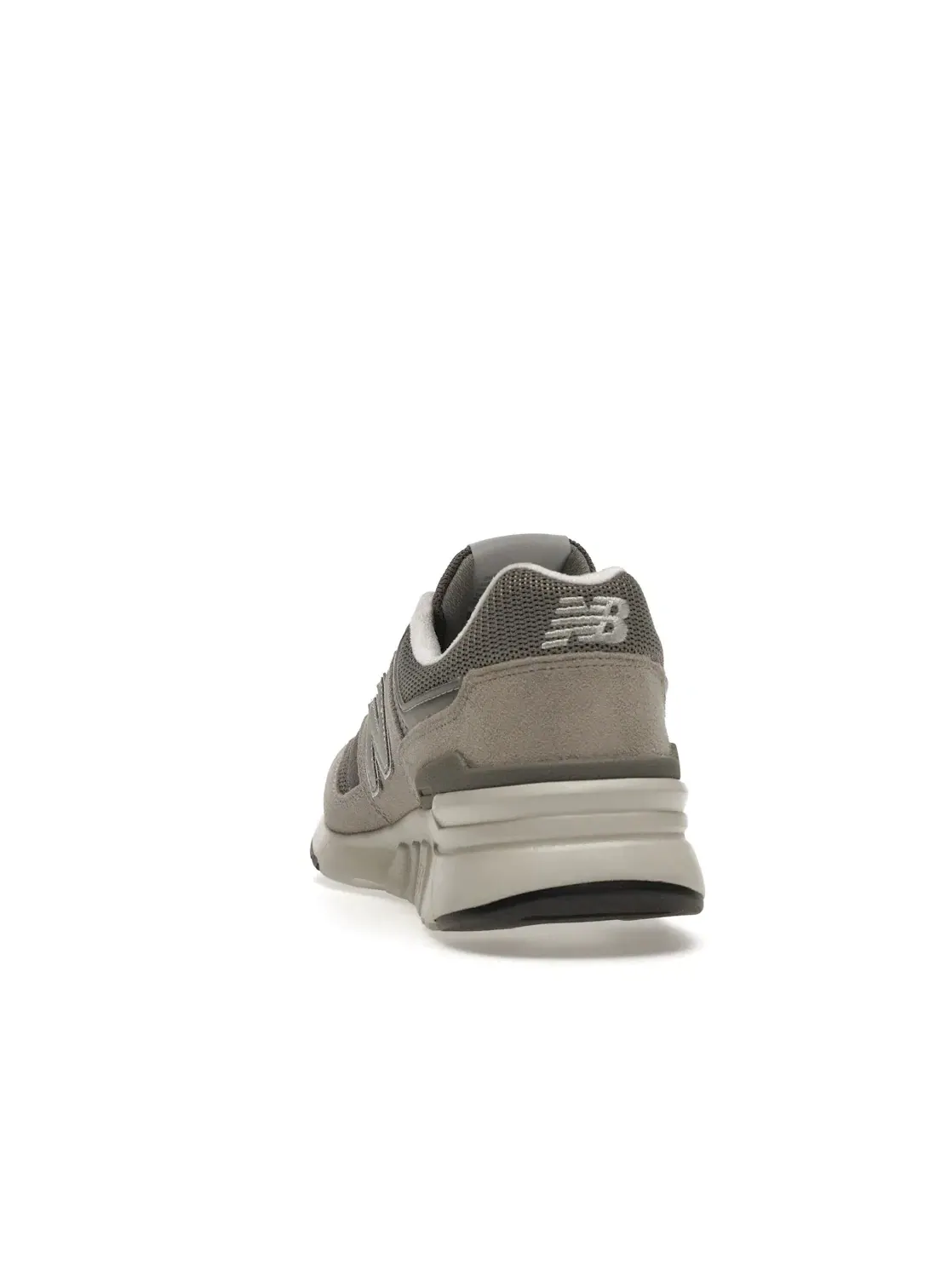 Мужские кроссовки с замшевыми вставками New Balance 997 — изображение 4 из 4, серебристый