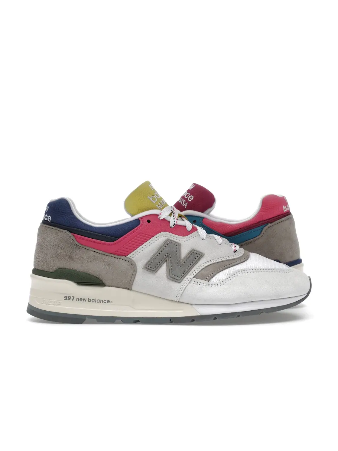 Мужские кроссовки lifestyle с замшей New Balance 997 — изображение 1 из 4, серый