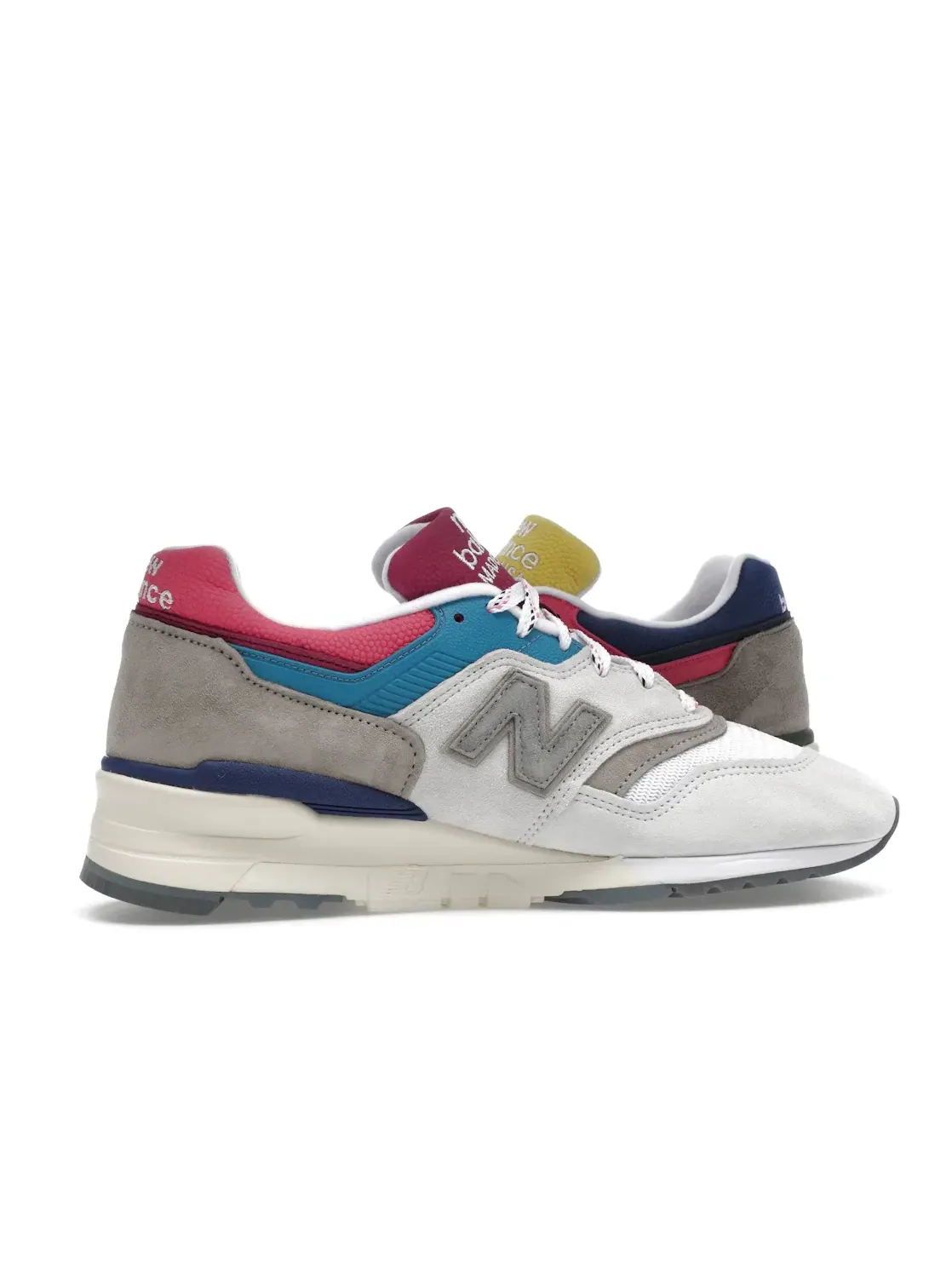Мужские кроссовки lifestyle с замшей New Balance 997 — изображение 3 из 4, серый