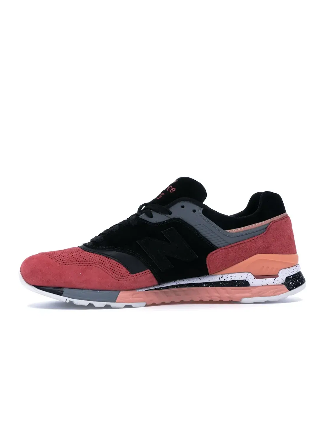 Мужские кроссовки Lifestyle New Balance 997.5 Sneaker Freaker Tassie Tiger — изображение 3 из 4, розовый/черный/белый