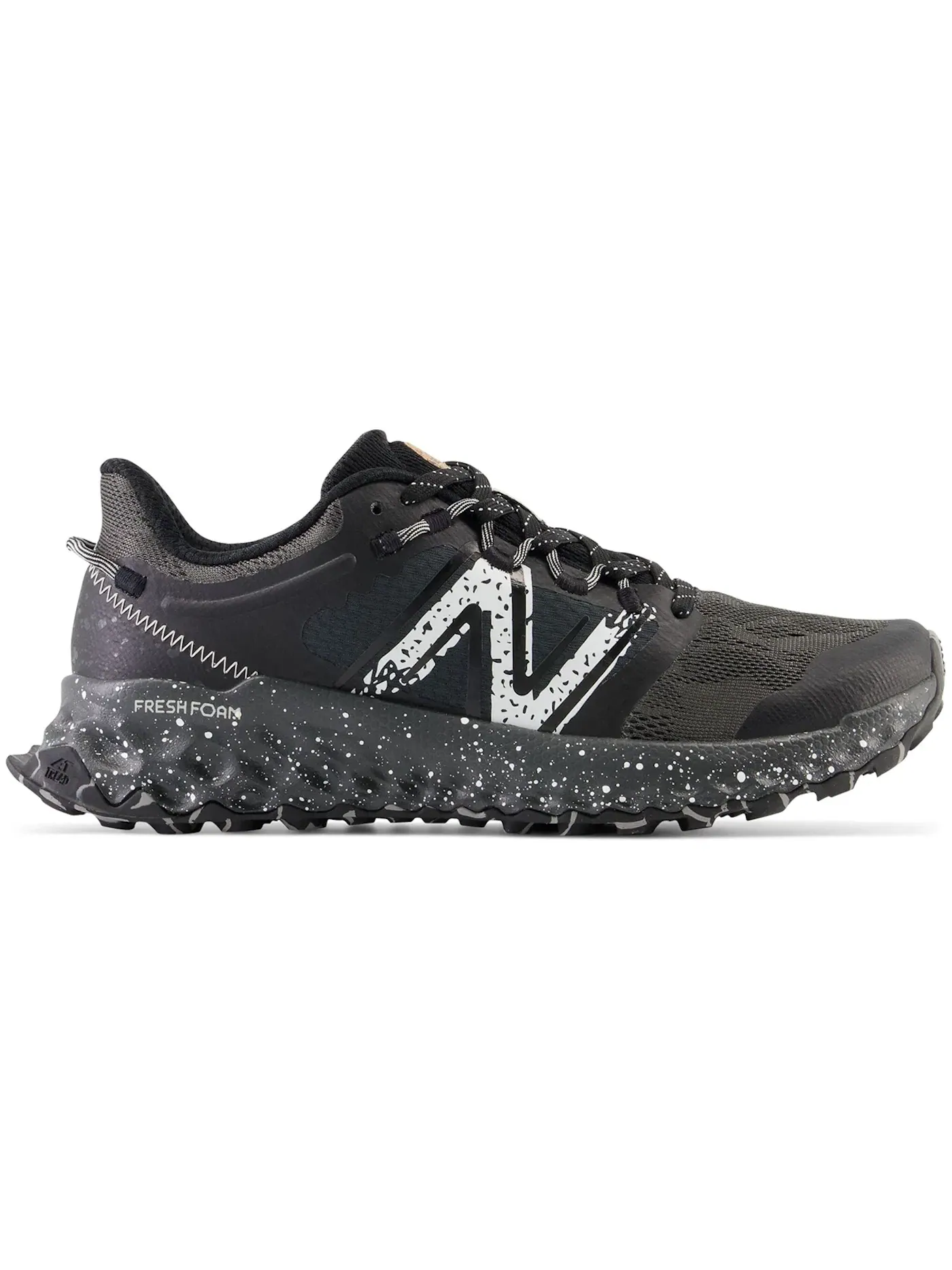 Женские кроссовки с амортизацией Fresh Foam Garoé New Balance — изображение 1 из 1, черный