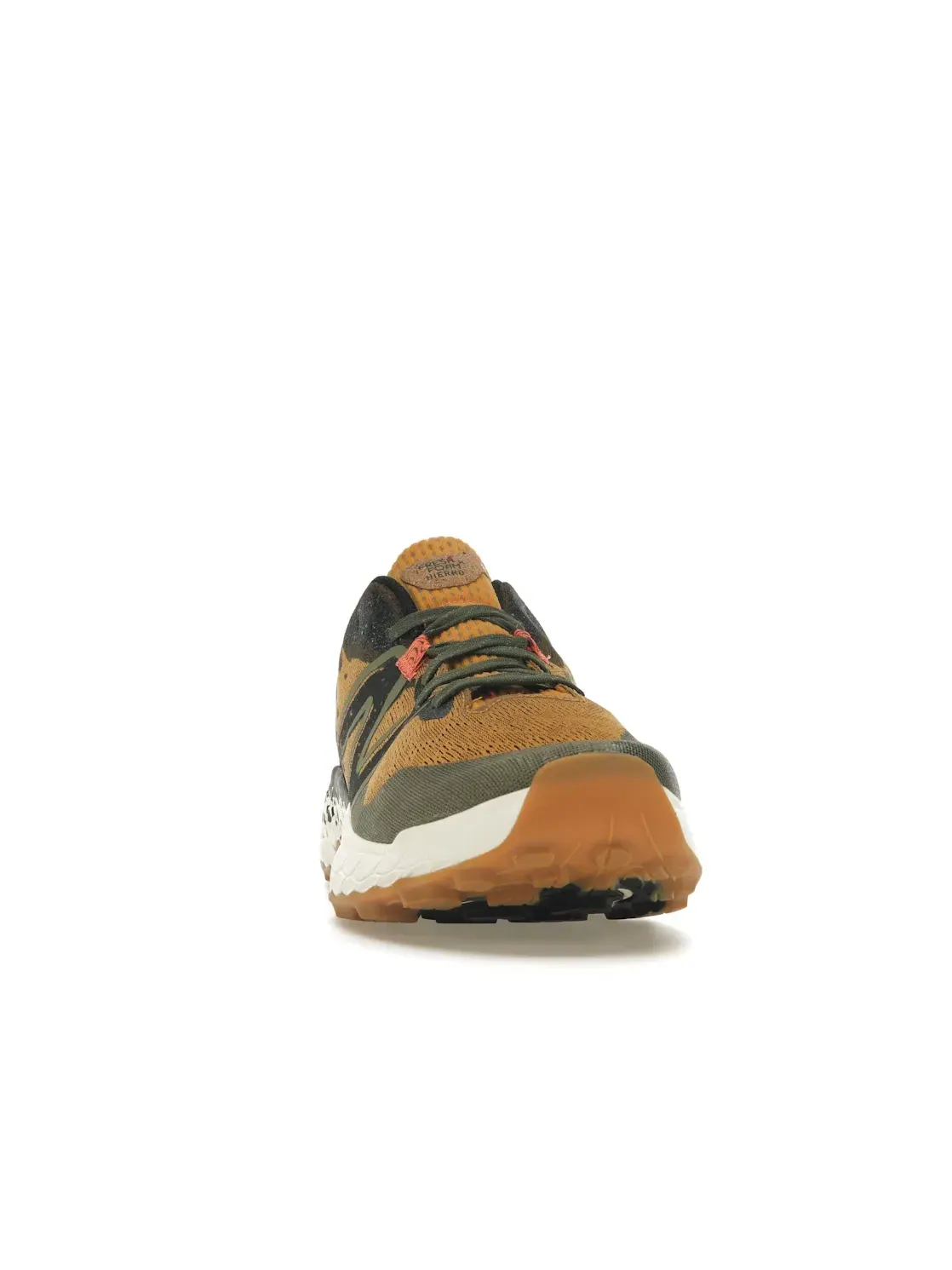 Мужские кроссовки для бега с амортизацией Fresh Foam X Hierro v7 New Balance — изображение 2 из 4, золотистый/темный/черный