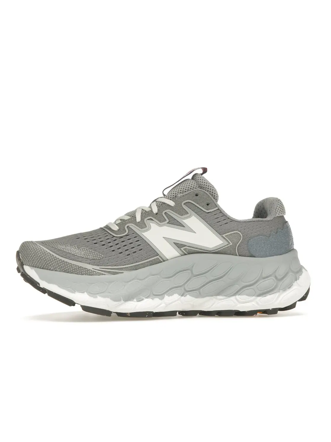 Мужские кроссовки для бега Fresh Foam X More Trail v3 New Balance — изображение 3 из 4, серый/белый