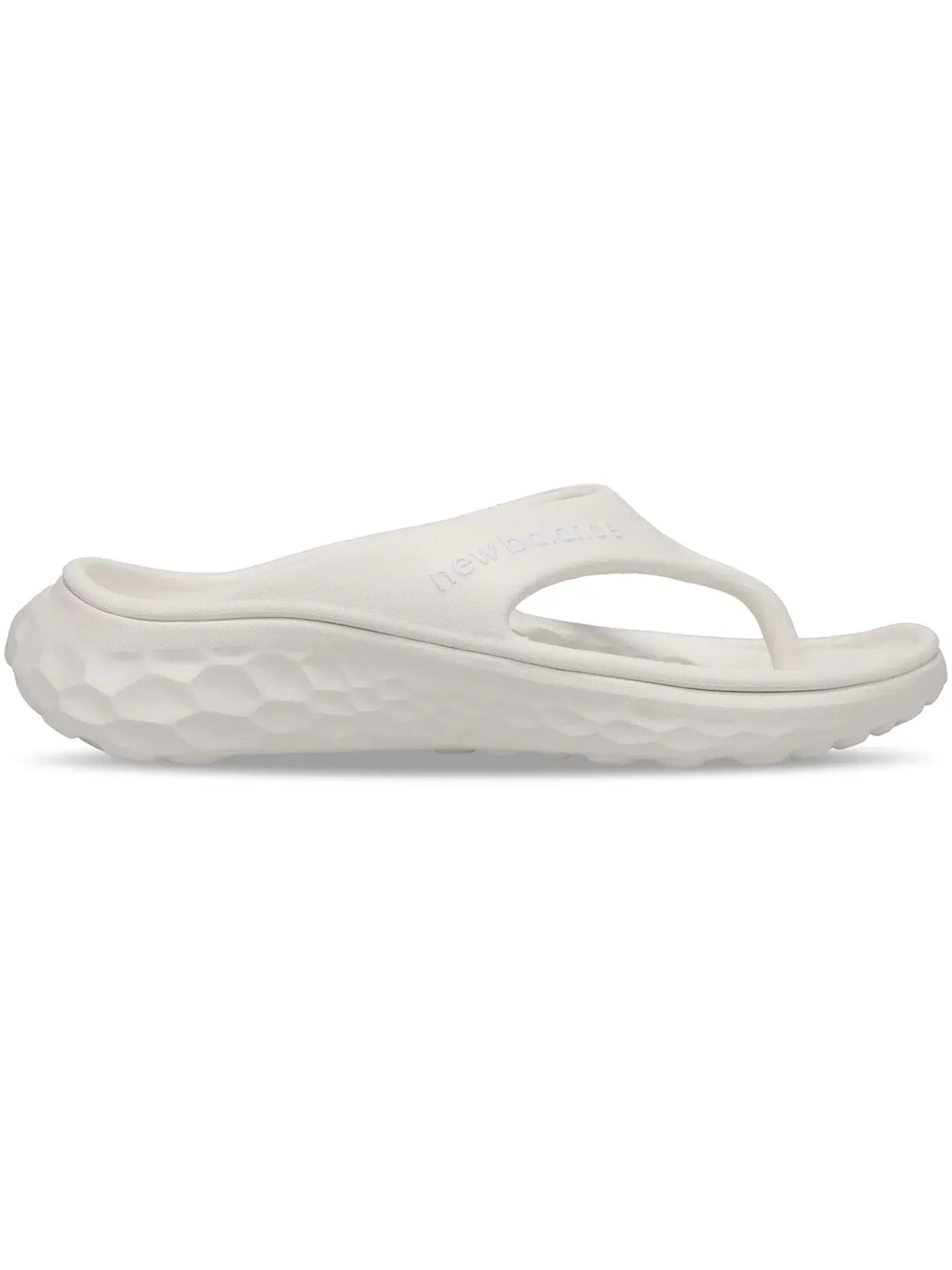 Женские сандалии на танкетке Fresh Foam Thong New Balance — изображение 1 из 1, белый