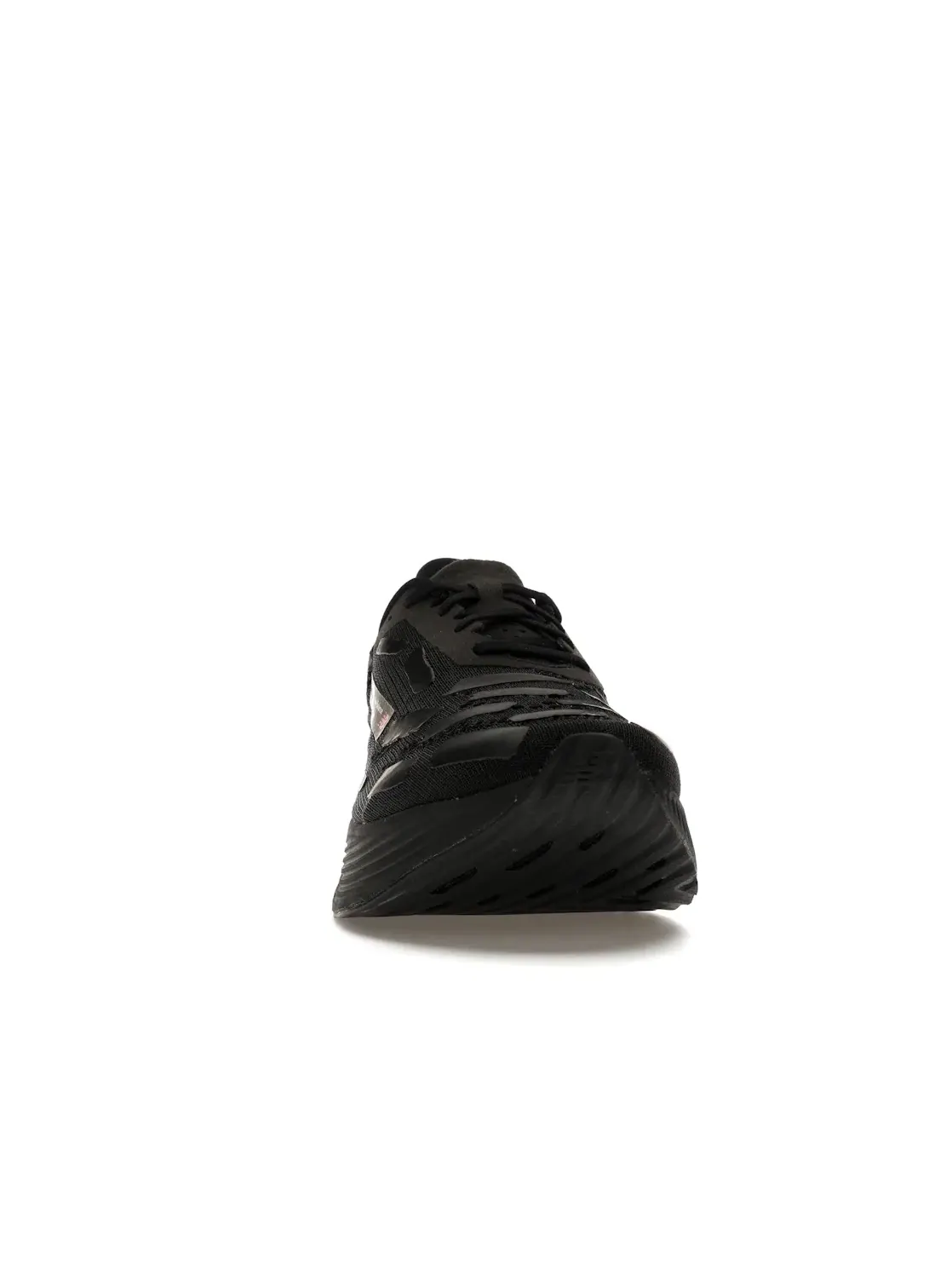 Мужские кроссовки для бега New Balance FuelCell RC Elite v2 — изображение 2 из 4, черный красный