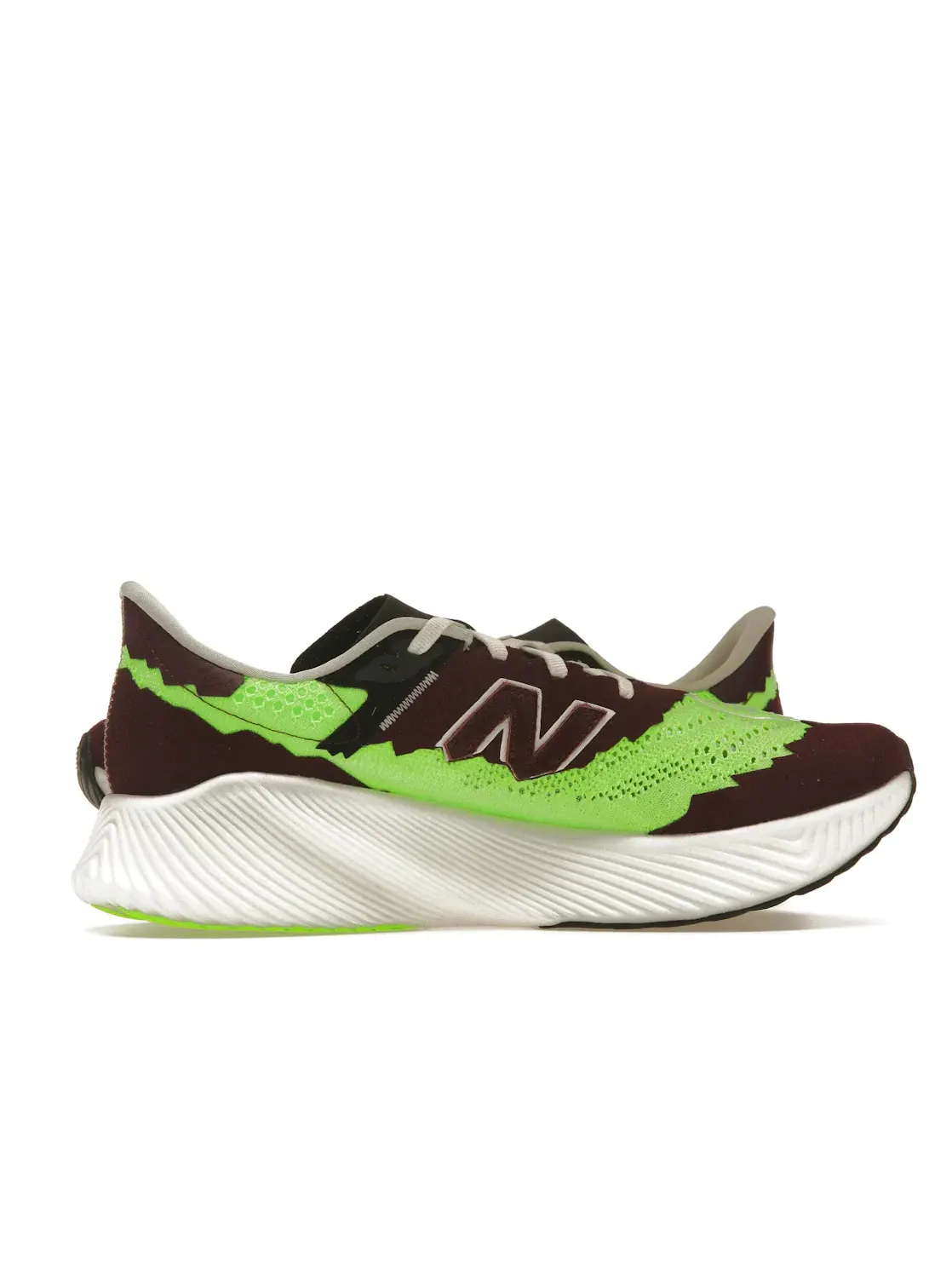 Мужские кроссовки для бега New Balance FuelCell RC Elite v2 SI — изображение 3 из 4, зеленый//белый