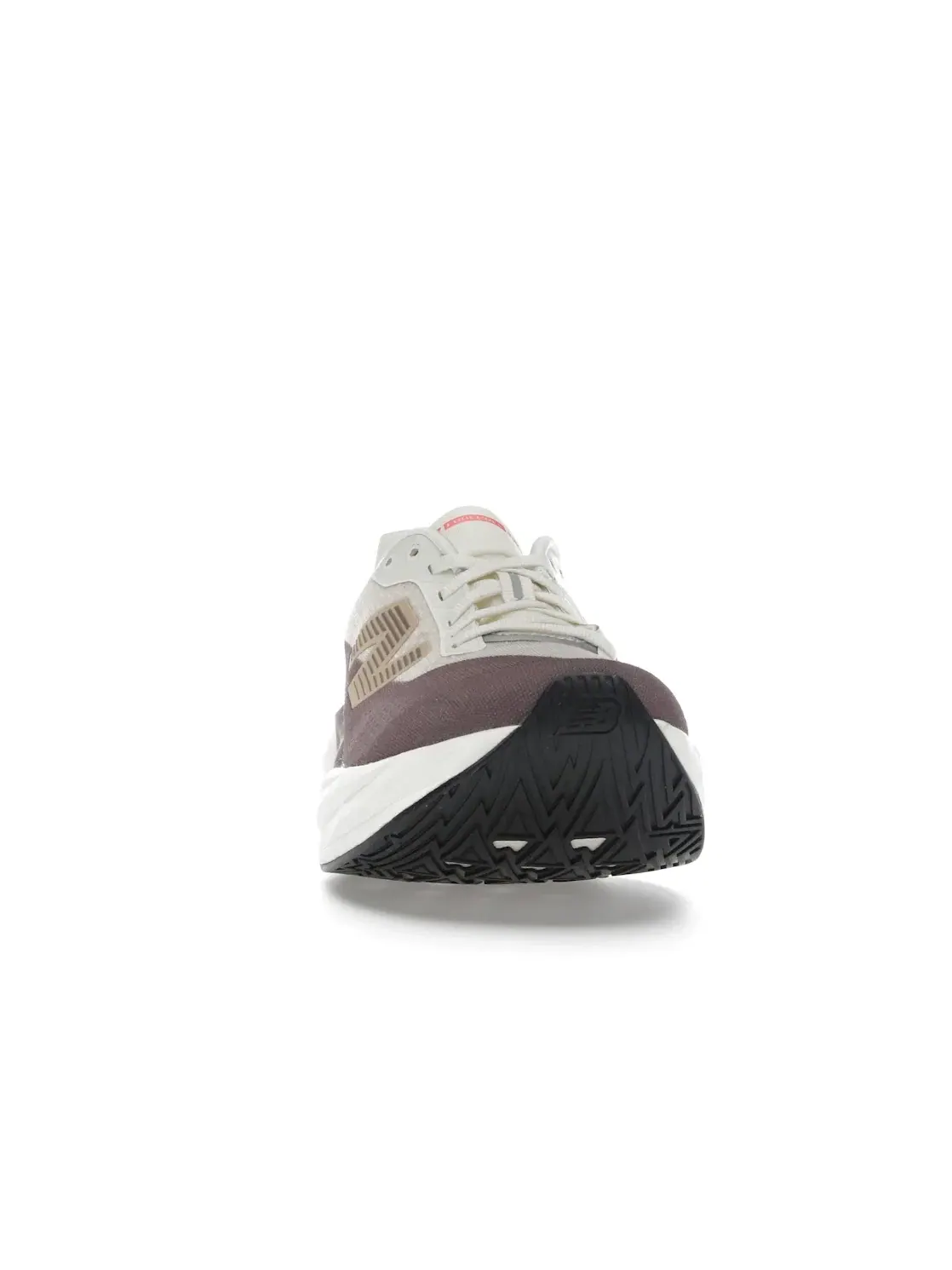 Женские кроссовки для бега New Balance FuelCell Rebel v5 — изображение 2 из 4, серый