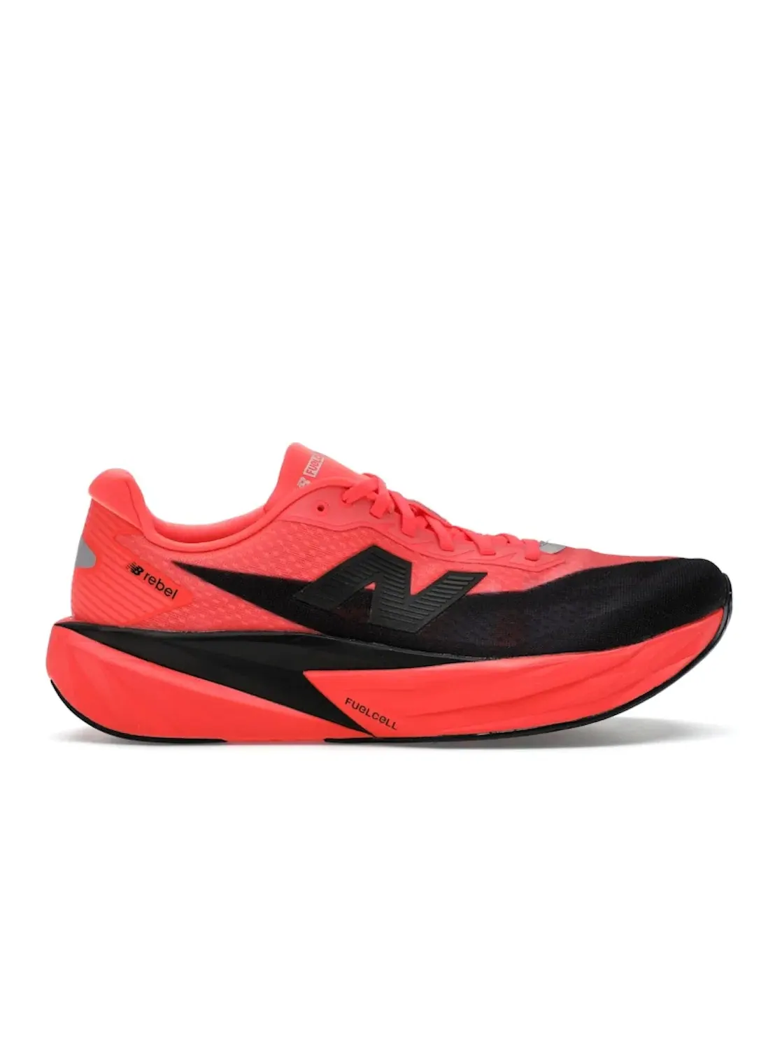 Мужские кроссовки для бега New Balance FuelCell Rebel v5 — изображение 1 из 4