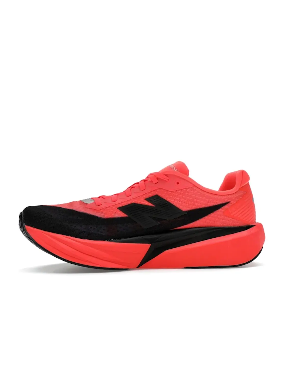 Мужские кроссовки для бега New Balance FuelCell Rebel v5 — изображение 3 из 4