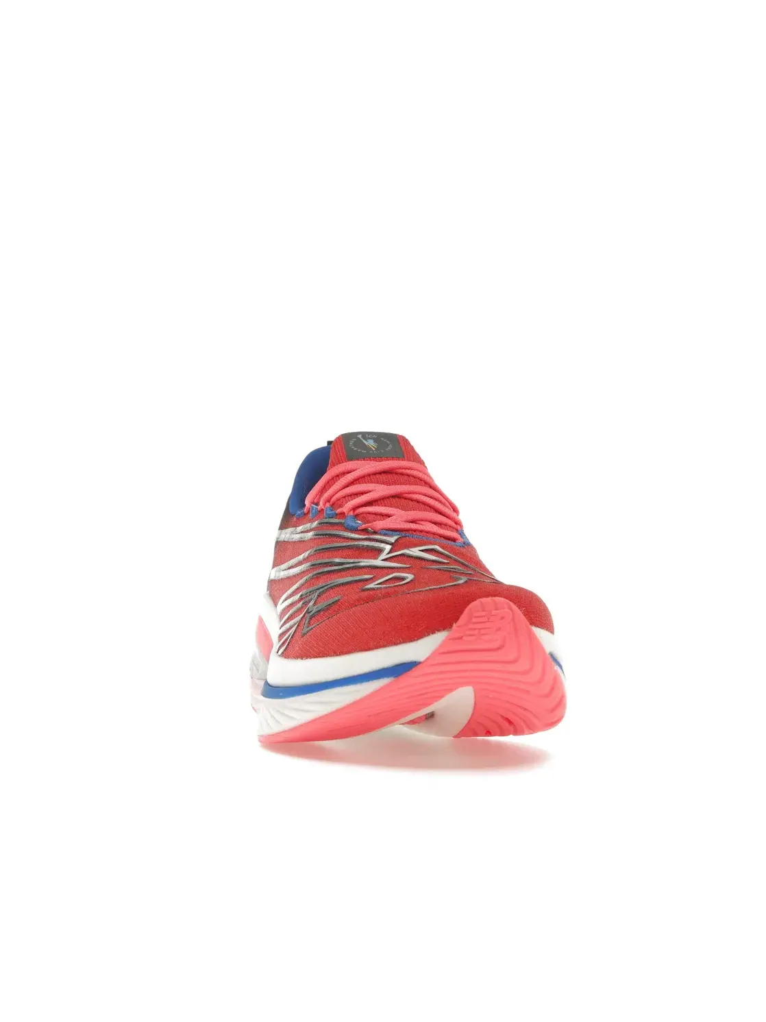 Женские кроссовки для бега с технологией FuelCell New Balance FuelCell SC Elite V3 — изображение 2 из 4, красный