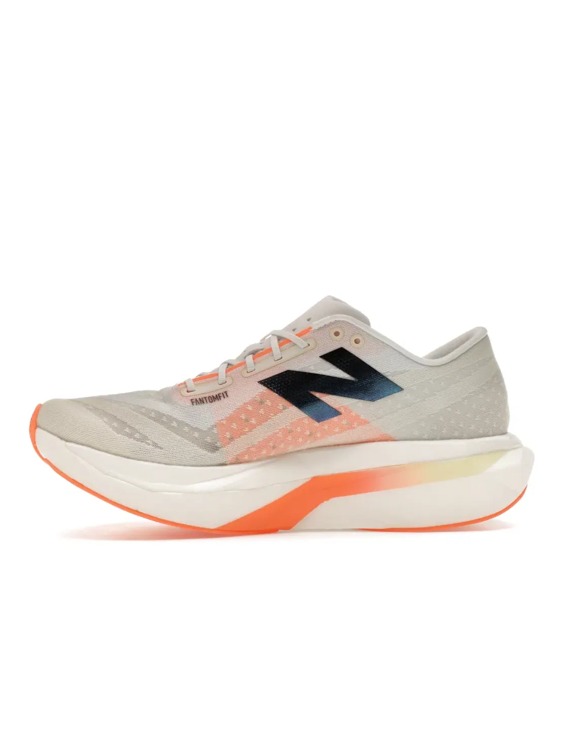 Мужские кроссовки для бега New Balance FuelCell SuperComp Elite v4 — изображение 3 из 4, белый