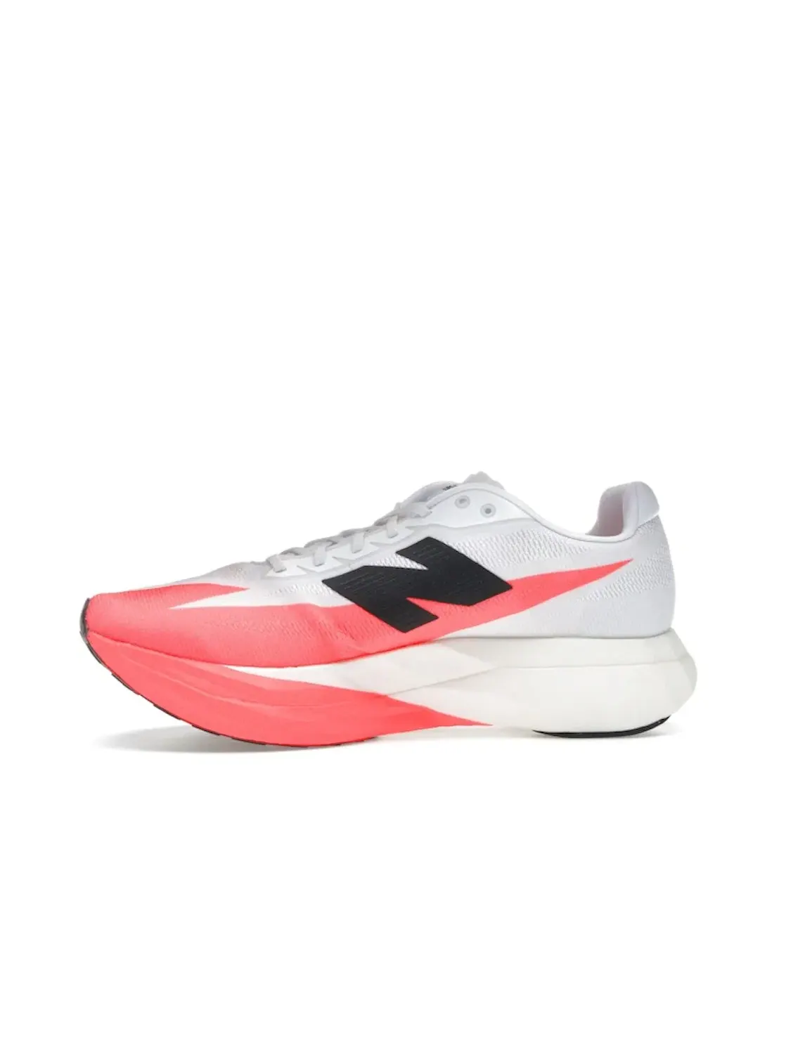 Женские кроссовки для бега New Balance FuelCell SuperComp Elite v5 — изображение 3 из 4, красный/белый/черный