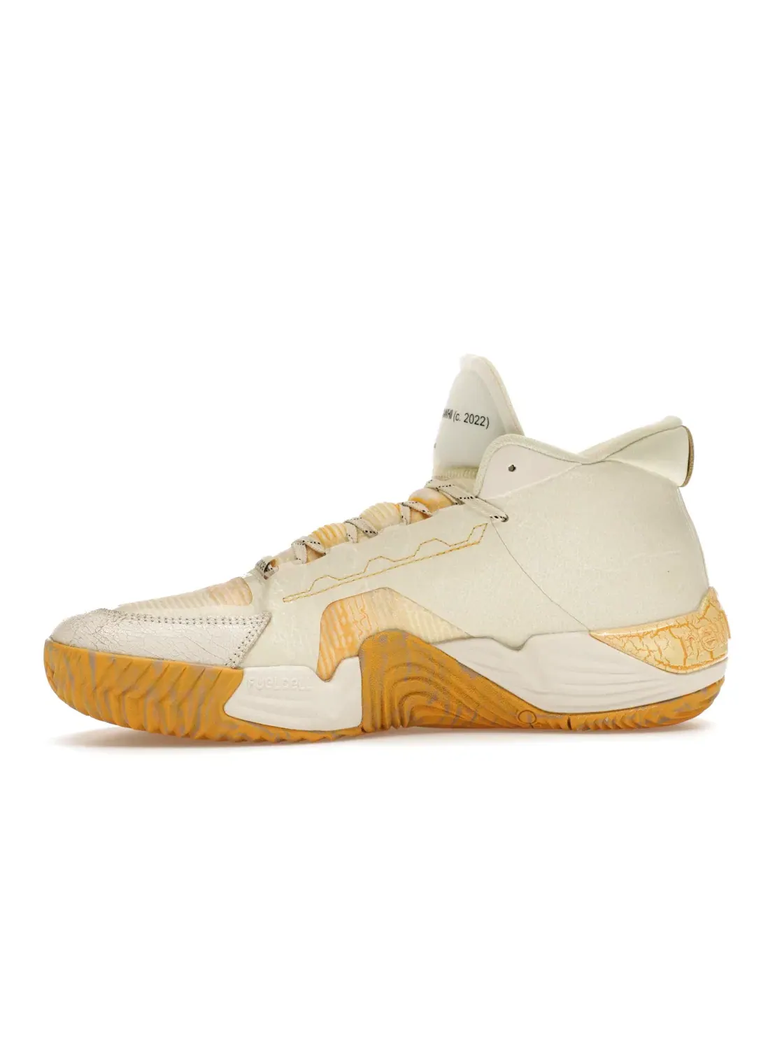 Мужские кроссовки для баскетбола New Balance KAWHI 2, Dawn Glow/Sun Glow/Sea Salt — изображение 3 из 4
