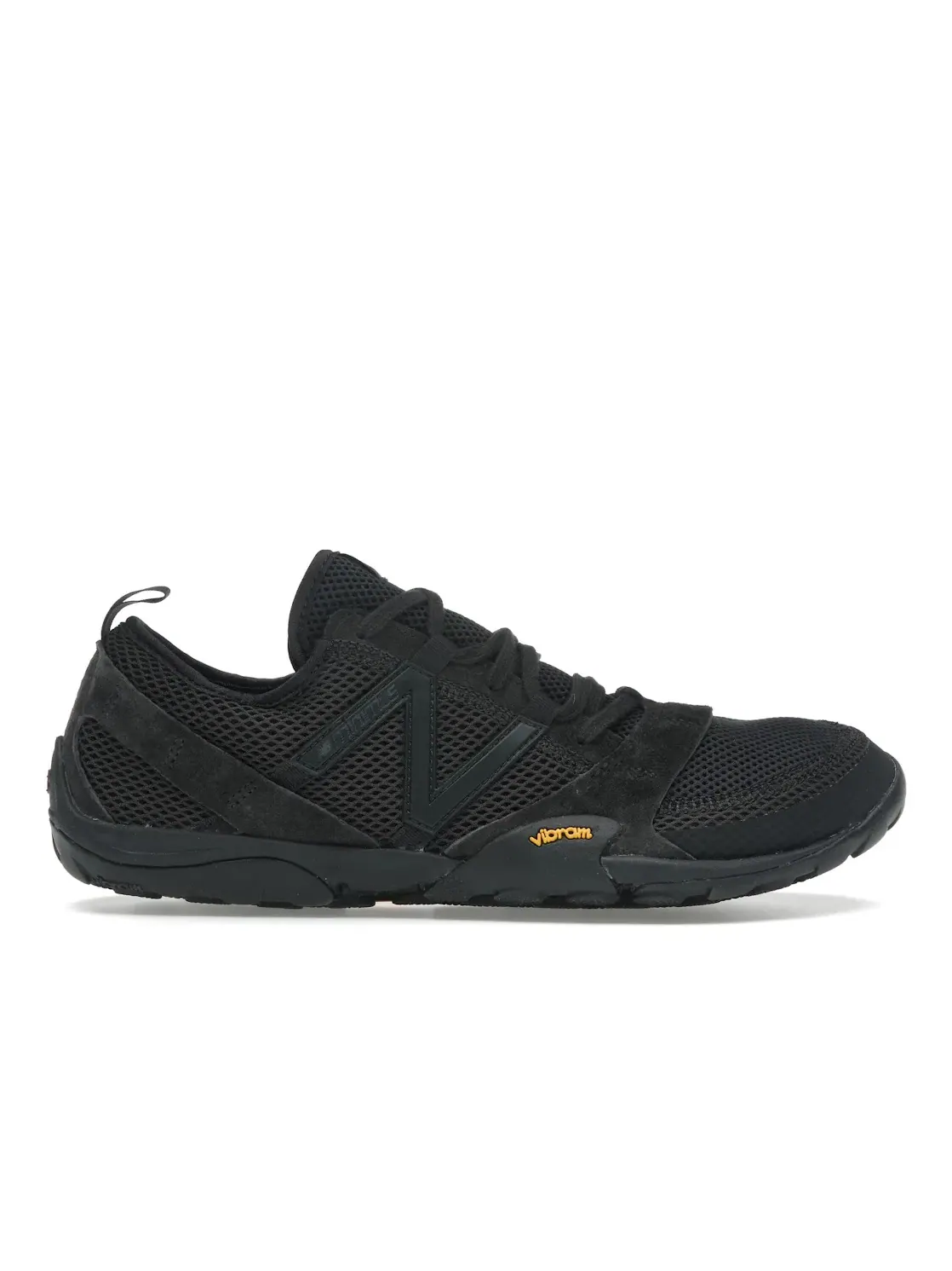 Мужские кроссовки Lifestyle New Balance MT10 — изображение 1 из 4, черный