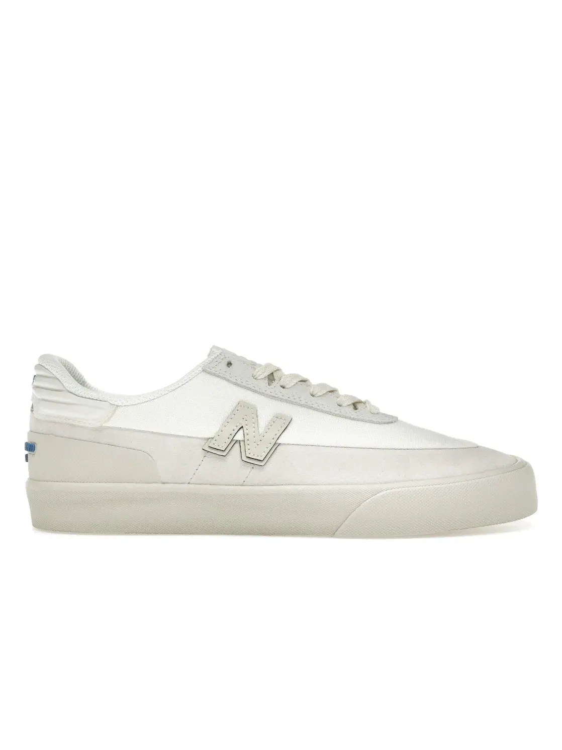 Мужские кроссовки с контрастными вставками New Balance Numeric 272 — изображение 1 из 4, белый/синий