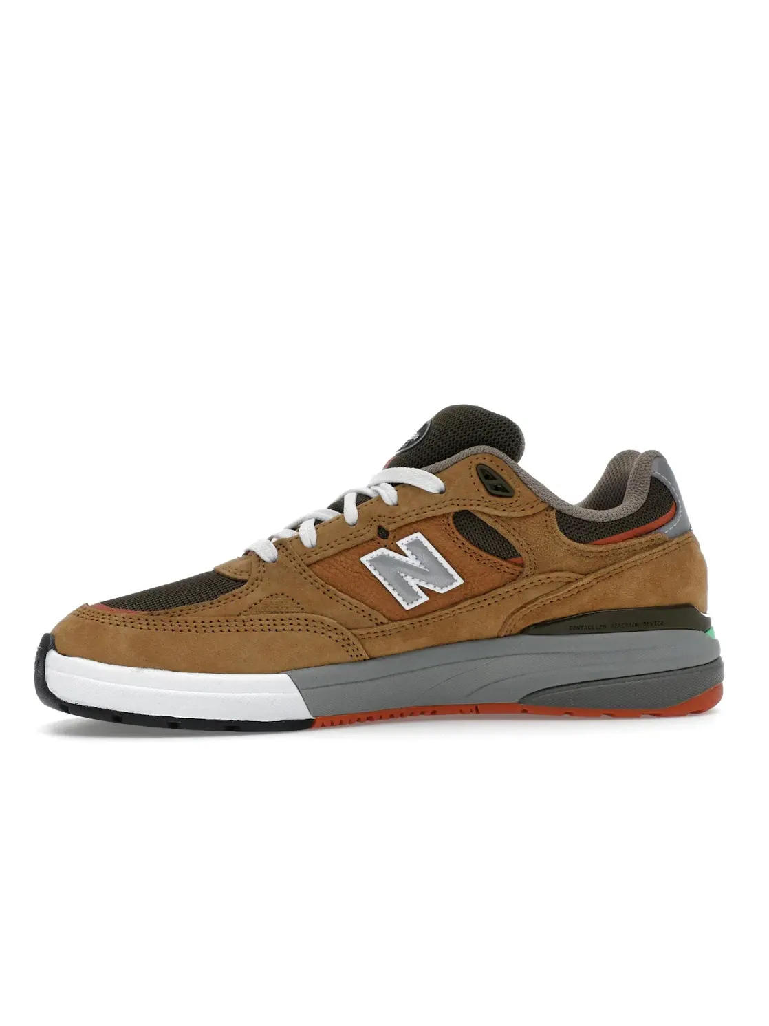 Мужские кроссовки с замшевым верхом New Balance Numeric 933 — изображение 3 из 4, серебристый/оливковый