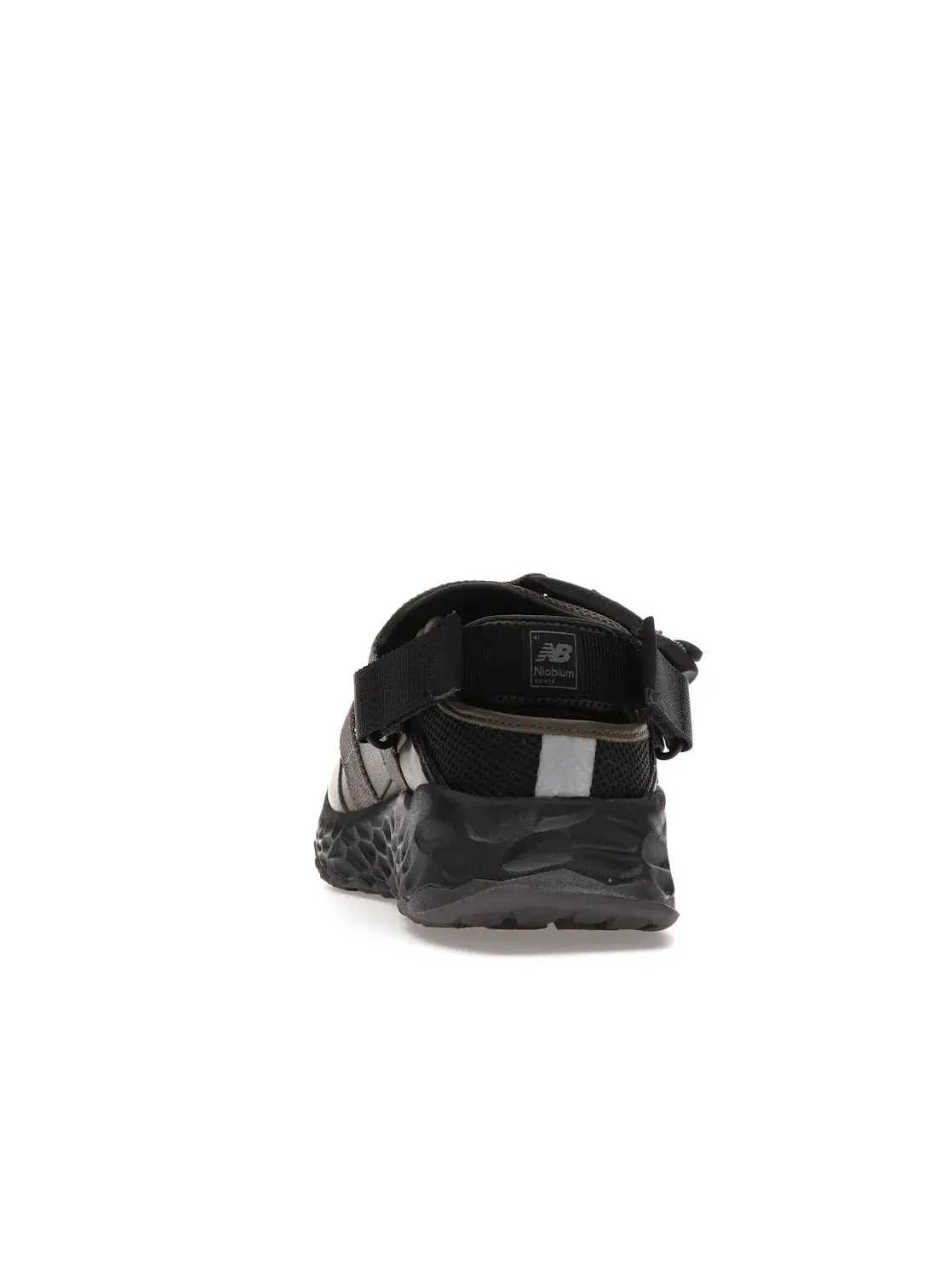 Мужские кроссовки Lifestyle New Balance Snow Peak Niobium Concept 2 — изображение 4 из 4, коричневый/черный