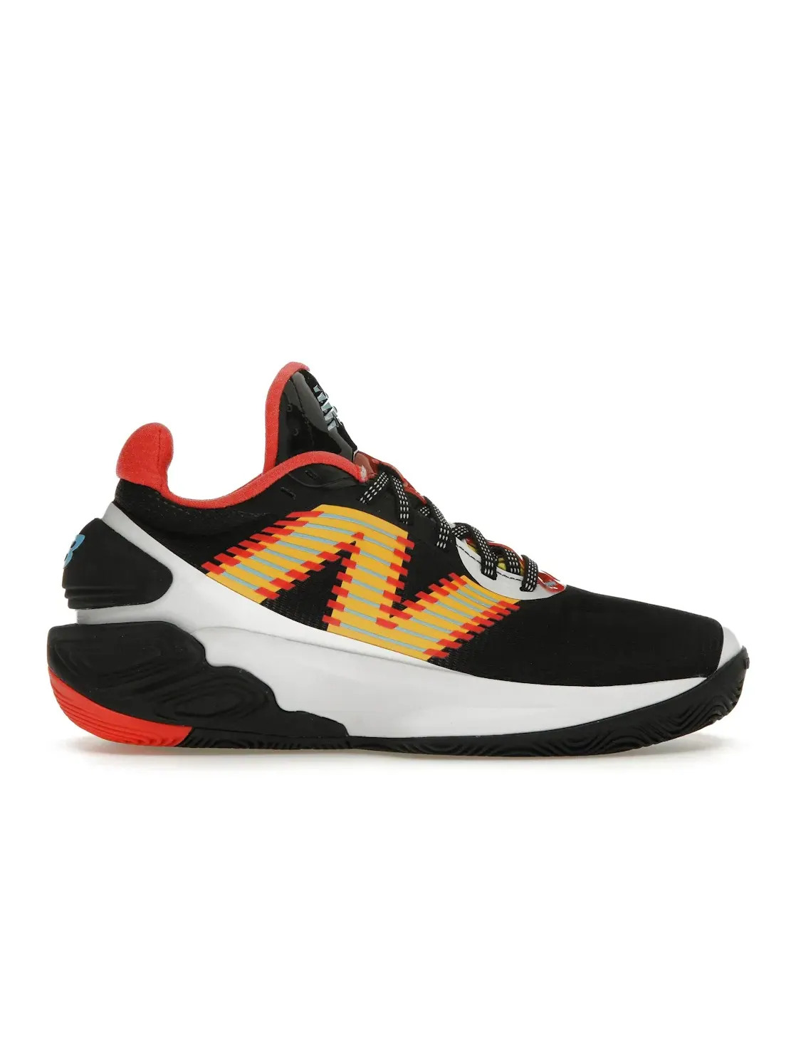 Мужские кроссовки New Balance TWO WXY v5 — изображение 1 из 4, черный/белый/красный