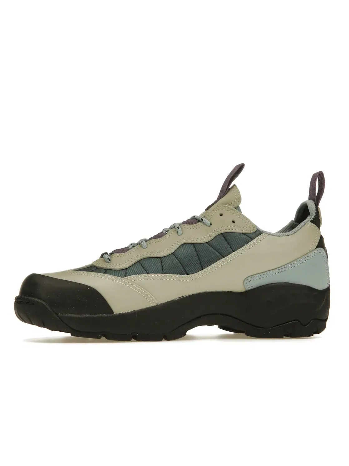 Мужские кроссовки с низким верхом Nike ACG Air Mada Low Nike — изображение 3 из 4, светлый черный