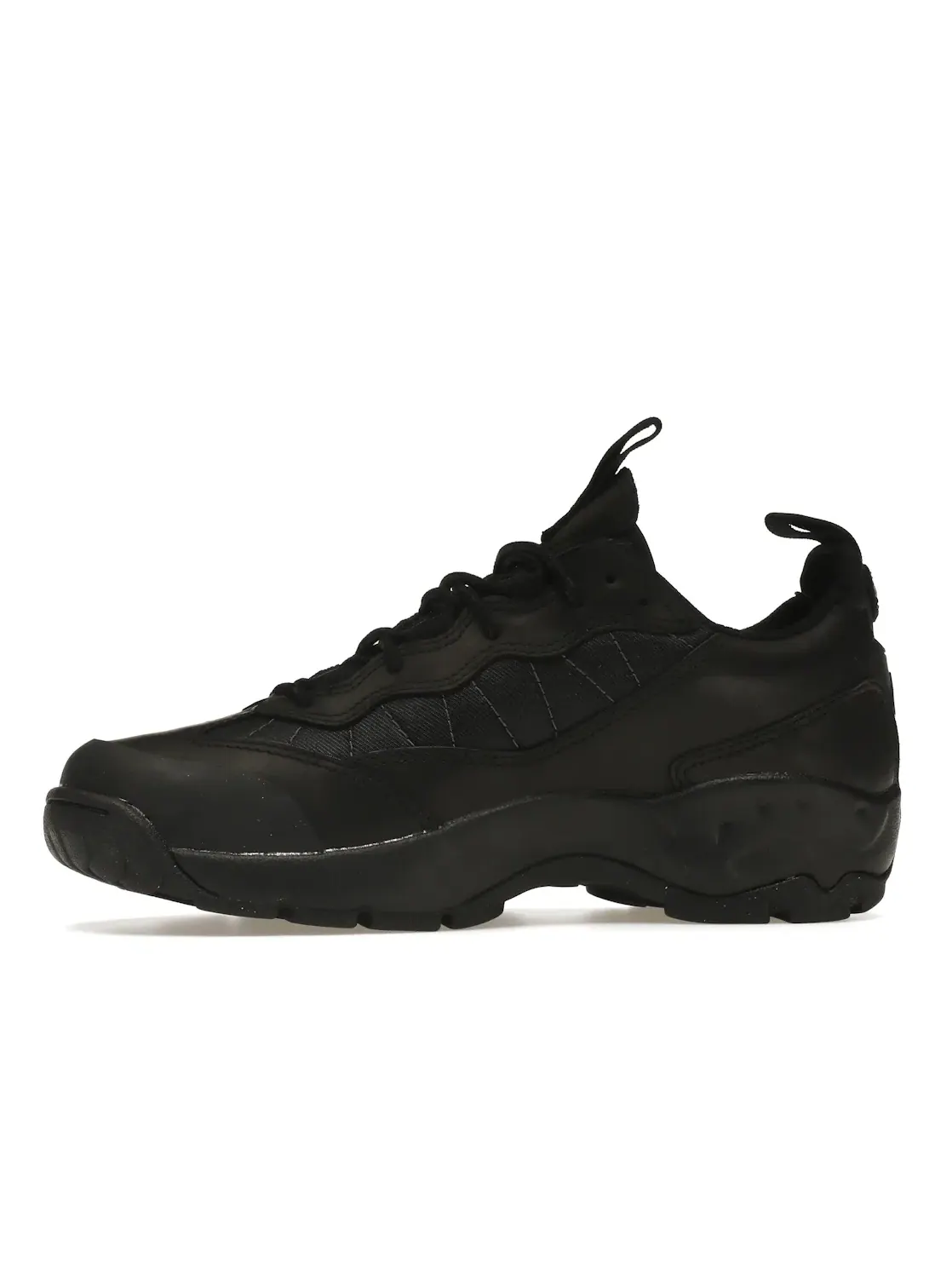 Мужские кроссовки для треккинга Nike ACG Air Mada Low Nike — изображение 3 из 4, черный/черный/черный