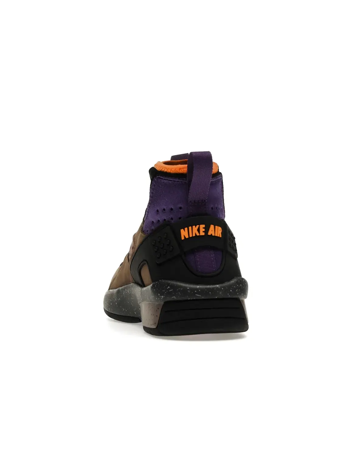 Мужские кроссовки с обновленной конструкцией Nike ACG Air Mowabb OG Nike — изображение 4 из 4, коричневый/-фиолетовый