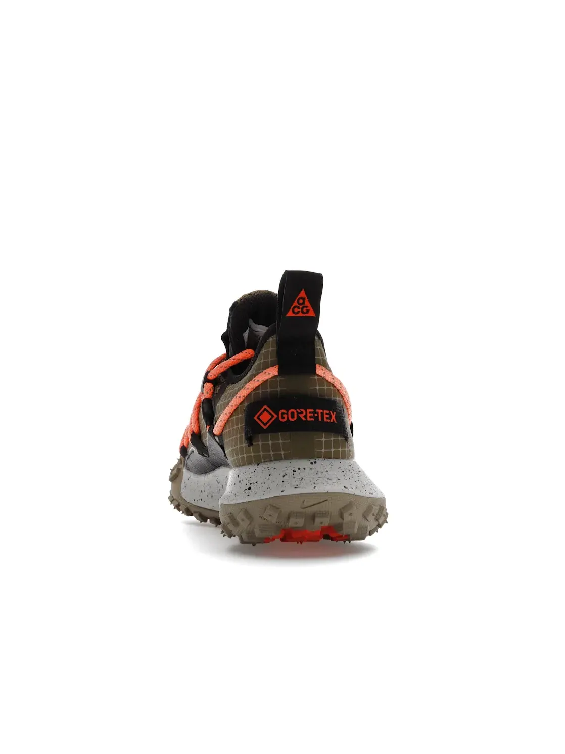 Мужские кроссовки с Gore-Tex Nike ACG Mountain Fly Low Gore-Tex SE — изображение 4 из 4, черный-хаки-оранжевый