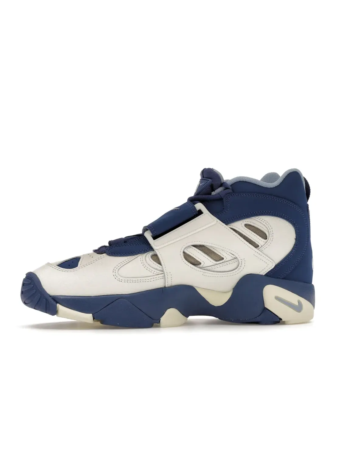 Мужские кроссовки Lifestyle Nike Air Diamond Turf 2 — изображение 3 из 4