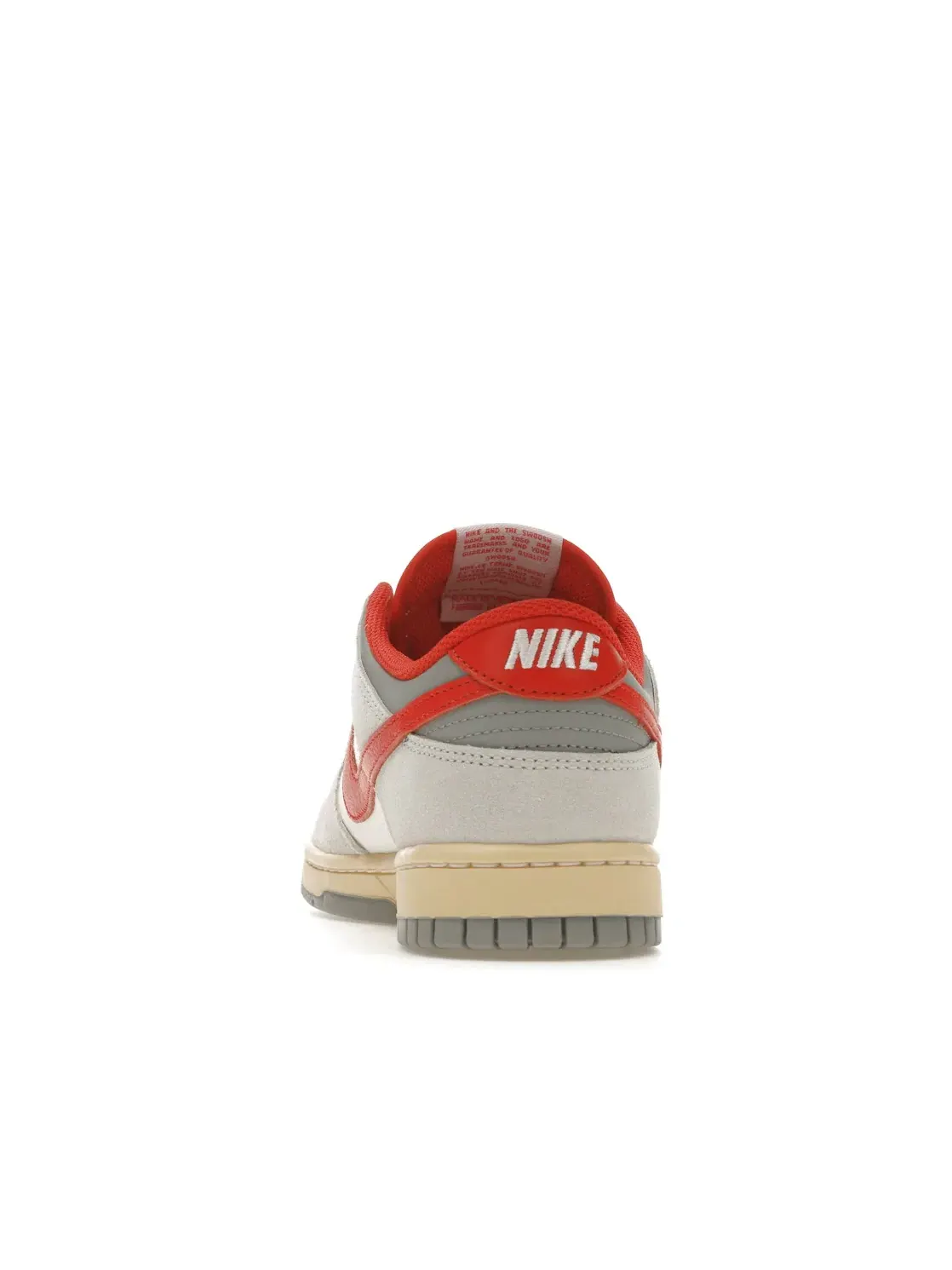 Мужские кроссовки Lifestyle Nike Dunk Low — изображение 4 из 4, светлый серый/красный