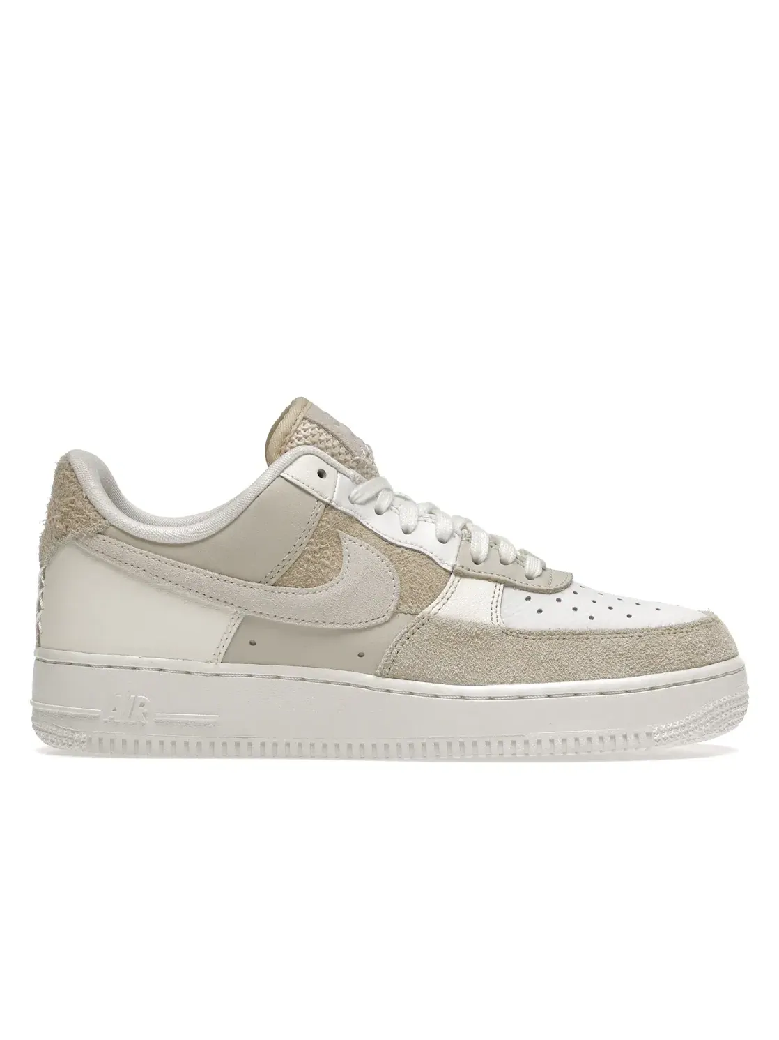 Женские кроссовки с комбинированным верхом Nike Air Force 1 Low '07 Nike — изображение 1 из 4, белый белый