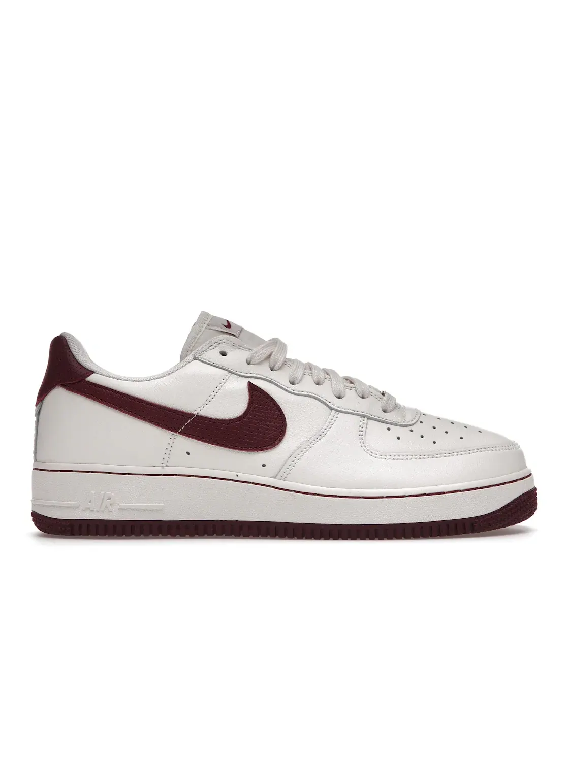 Мужские кроссовки с воздушной амортизацией Nike Air Force 1 Low '07 Craft, Sail/Dark Beetroot/Sail — изображение 1 из 4