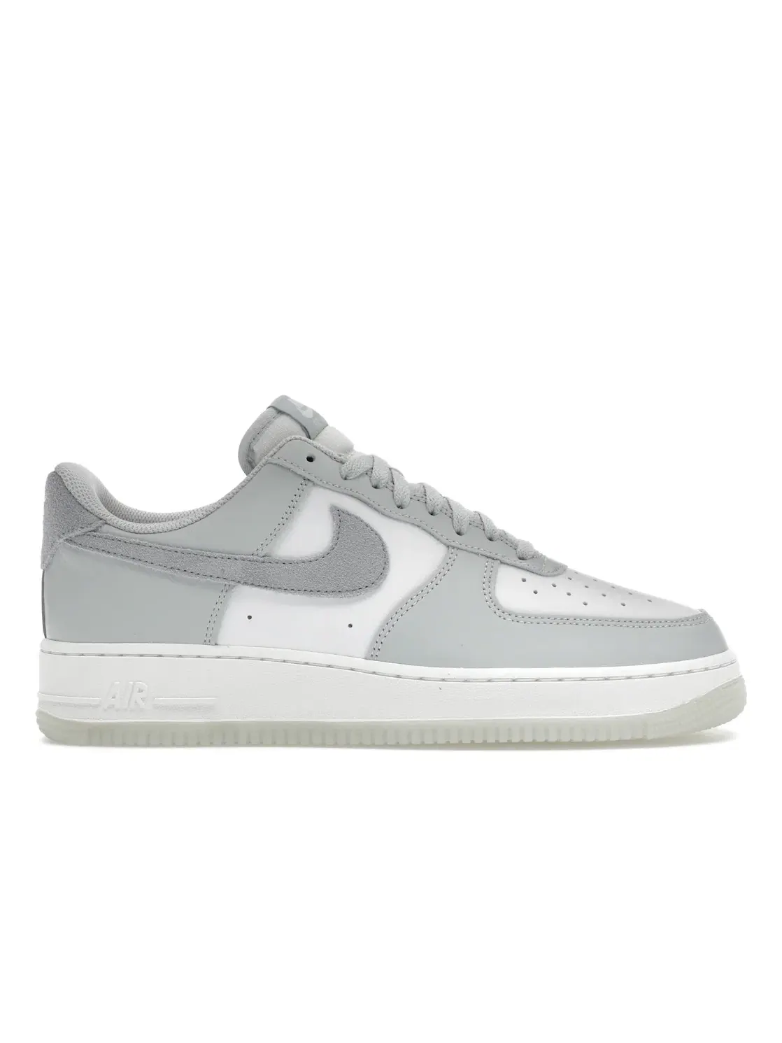 Мужские кроссовки Lifestyle Nike Air Force 1 '07 — изображение 1 из 4