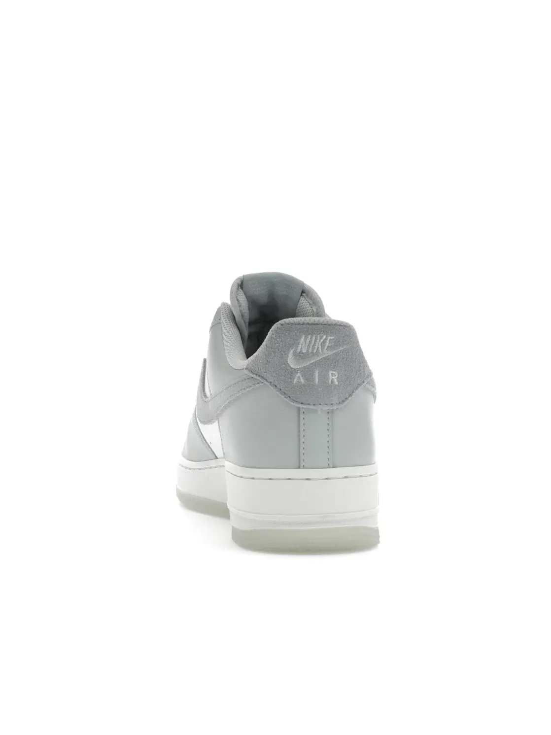 Мужские кроссовки Lifestyle Nike Air Force 1 '07 — изображение 4 из 4