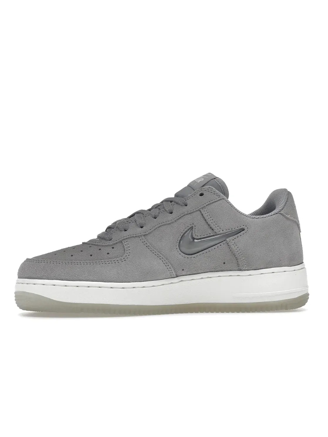 Мужские кроссовки с замшевым верхом Nike Air Force 1 '07 Low — изображение 3 из 4, светлый серый/белый