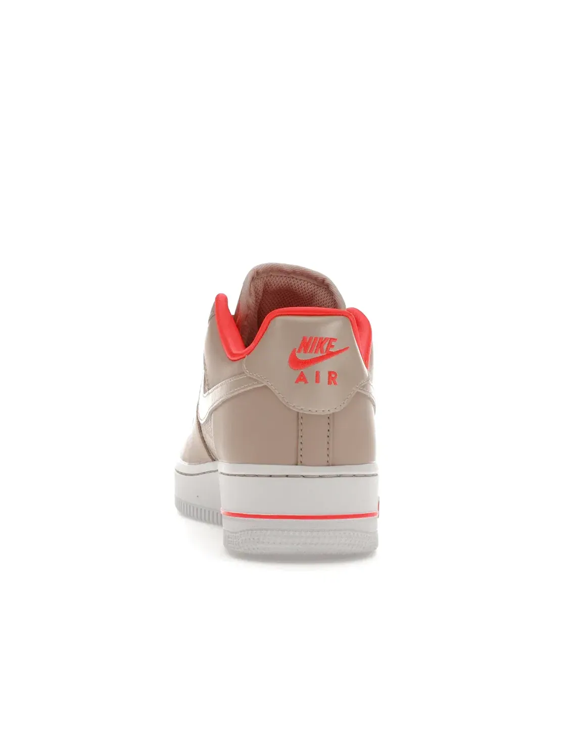 Женские кроссовки с перфорацией Nike Air Force 1 '07 Low — изображение 4 из 4, белый