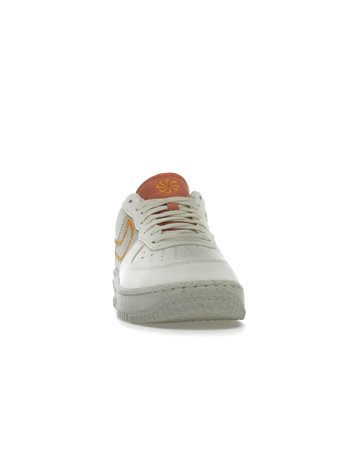 Женские кроссовки для повседневной носки Nike Air Force 1 '07 Low NH Nike — изображение 2 из 4, светлый-оливковый