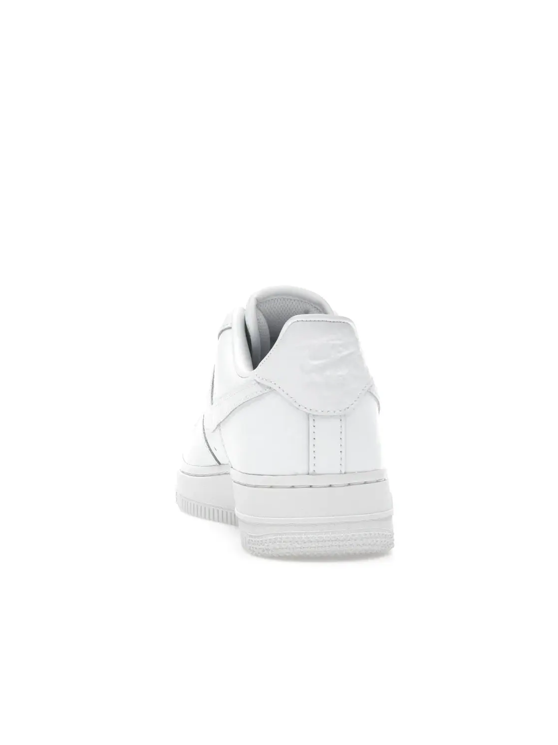 Женские кроссовки с мини-подвесками Nike Air Force 1 '07 Low — изображение 4 из 4